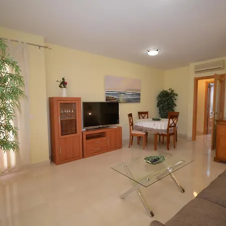 Apartment Antonio Millon 27 *