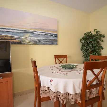 Apartment Antonio Millon 27